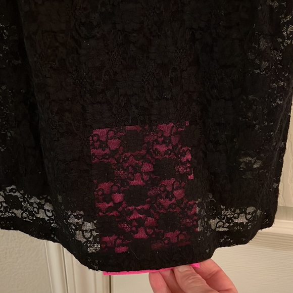 Check & Stripe Tank Top - Picture 5 of 10